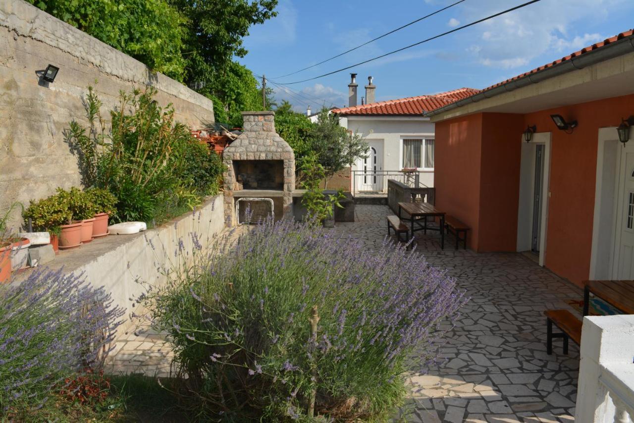 Apartments & Room Madi Senj  Luaran gambar