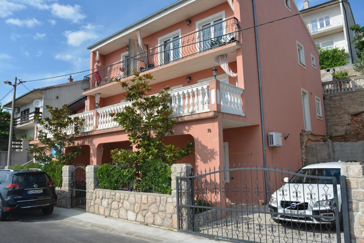 Apartments & Room Madi Senj  Luaran gambar